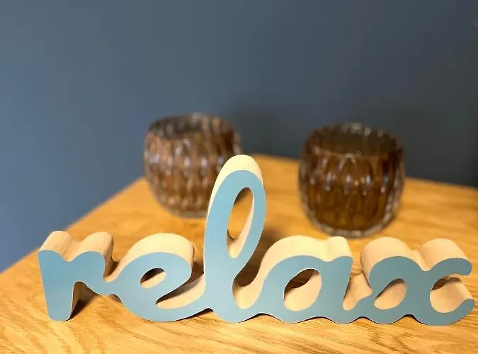 Weitblick Auf Berg, Wald Und Wiese * Schmallenberg